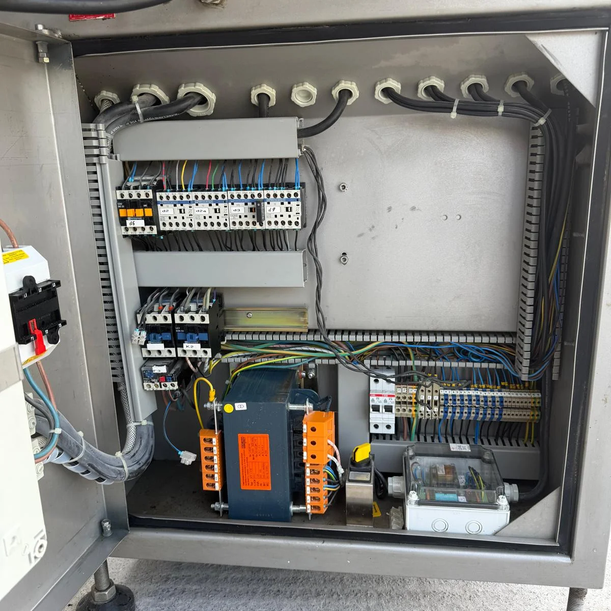 Preview image 2
